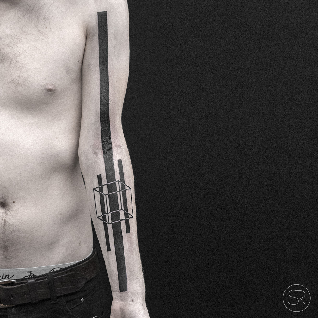 geometric minimal sleeve tattoo