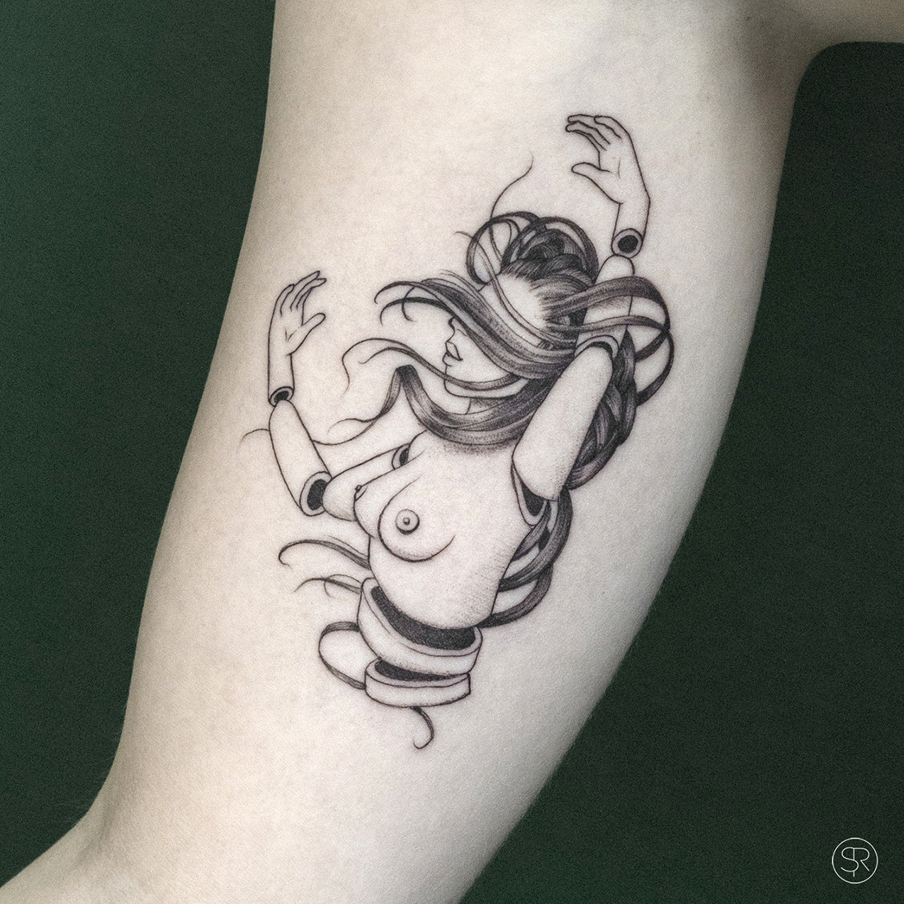 fijne tattoo